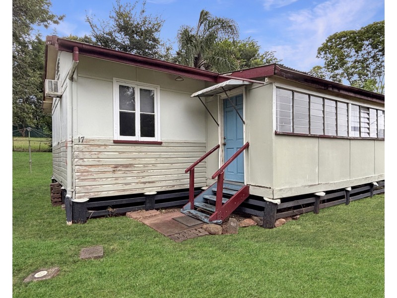 Unit 17/21 West Street, Newtown QLD 4350