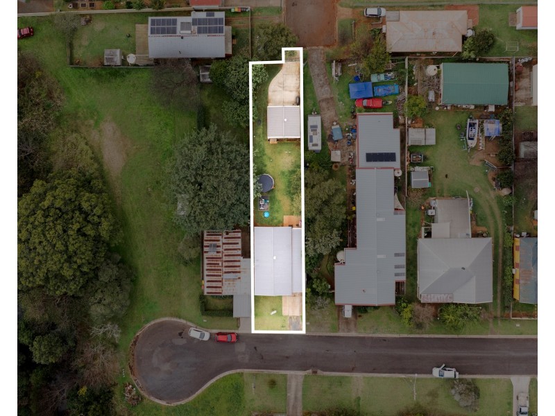 7 Glasgow Street, North Toowoomba QLD 4350