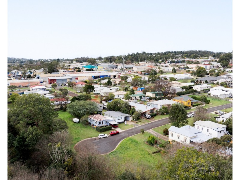 7 Glasgow Street, North Toowoomba QLD 4350