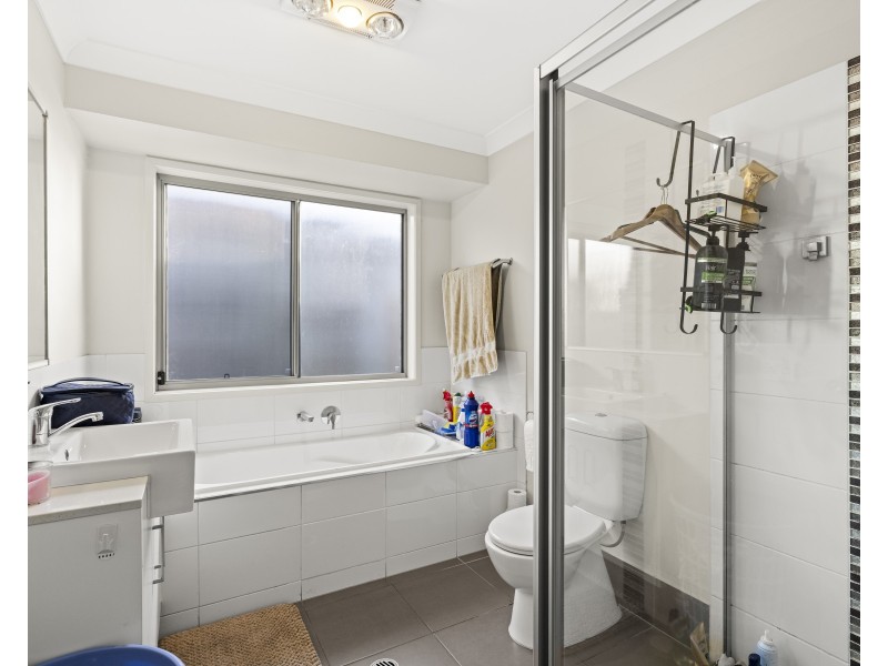 73 Cambooya Street, Drayton QLD 4350