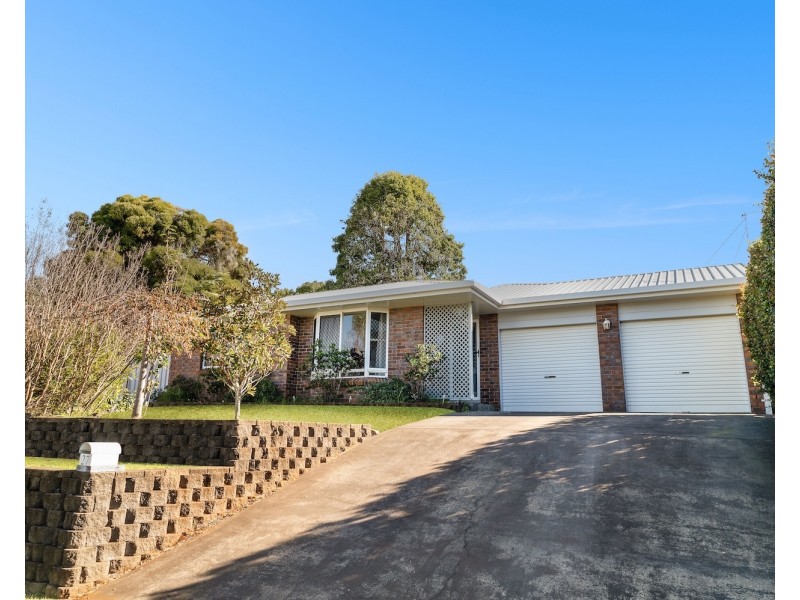 27 Horrocks Crescent, Kearneys Spring QLD 4350