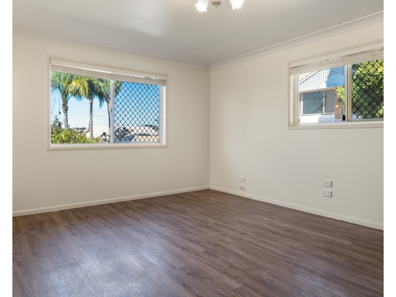 27 Horrocks Crescent, Kearneys Spring QLD 4350