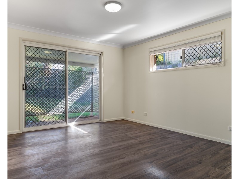 27 Horrocks Crescent, Kearneys Spring QLD 4350