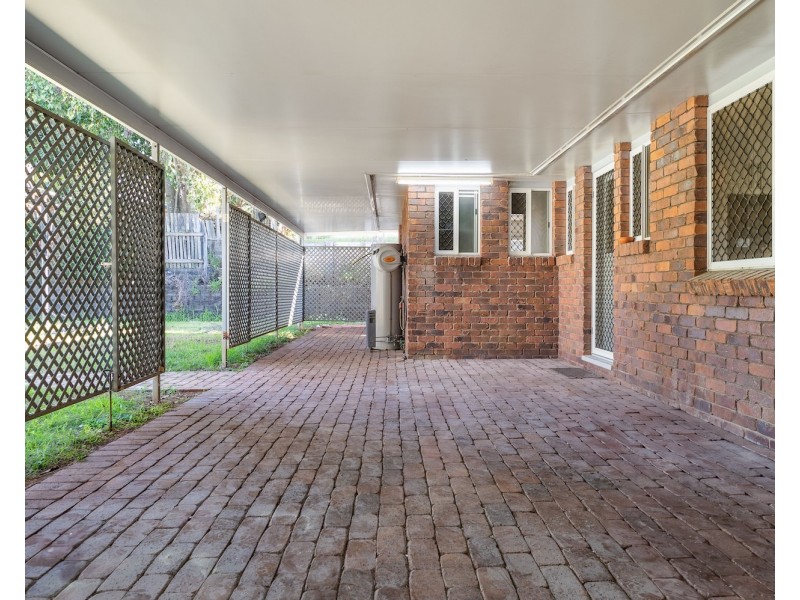 27 Horrocks Crescent, Kearneys Spring QLD 4350