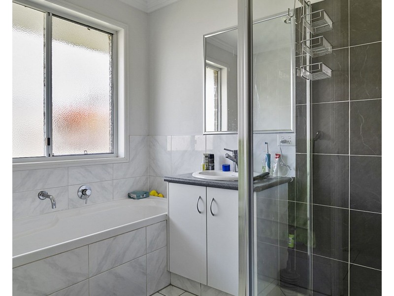 19 Willis Road, Meringandan West QLD 4352
