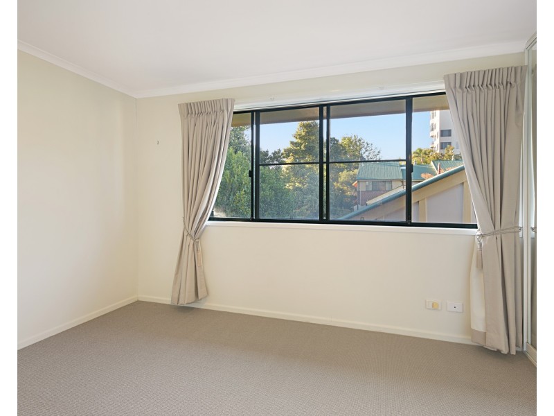 Unit 12/75 Lindsay Street, East Toowoomba QLD 4350