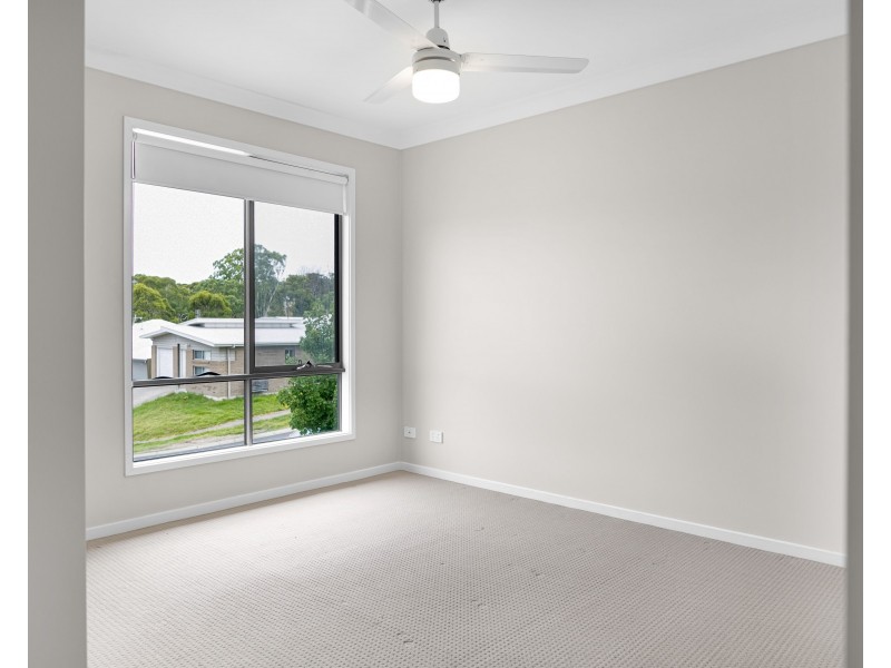 Unit 2/8 Carlin Street, Glenvale QLD 4350