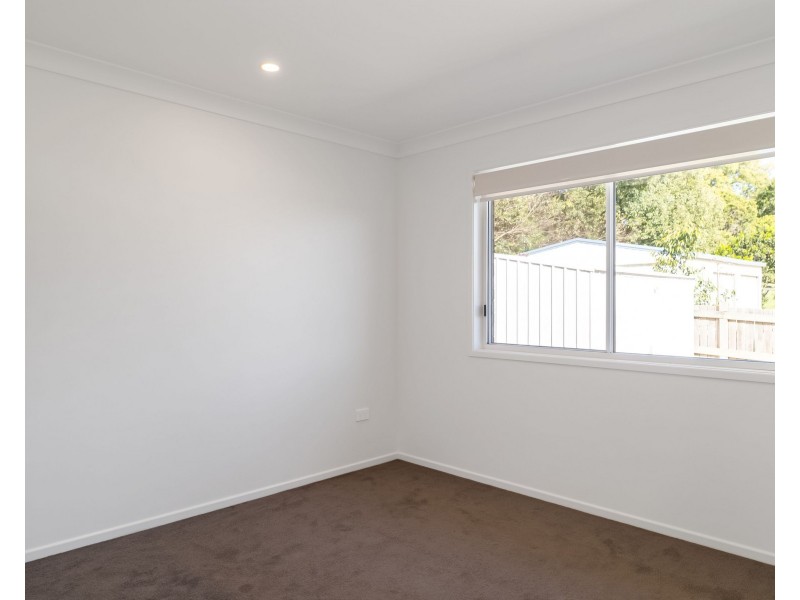 8 Ashgrove Terrace, Harlaxton QLD 4350