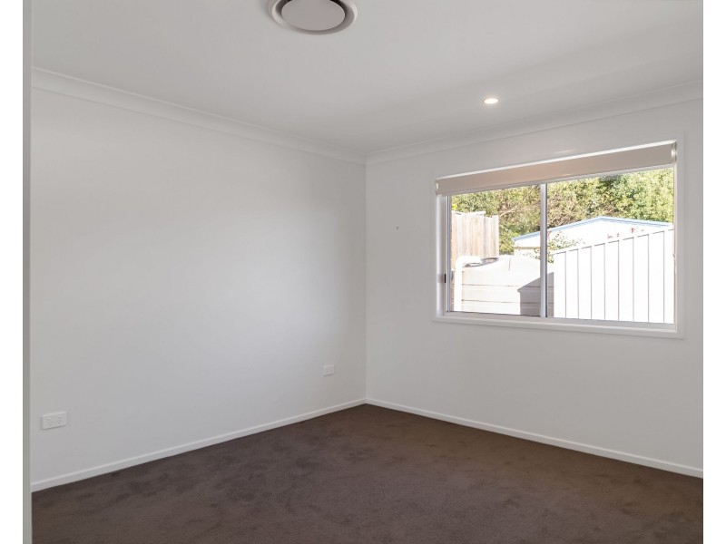 8 Ashgrove Terrace, Harlaxton QLD 4350