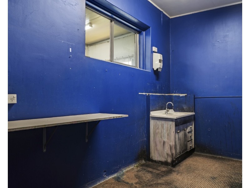 696 Ruthven Street, South Toowoomba QLD 4350