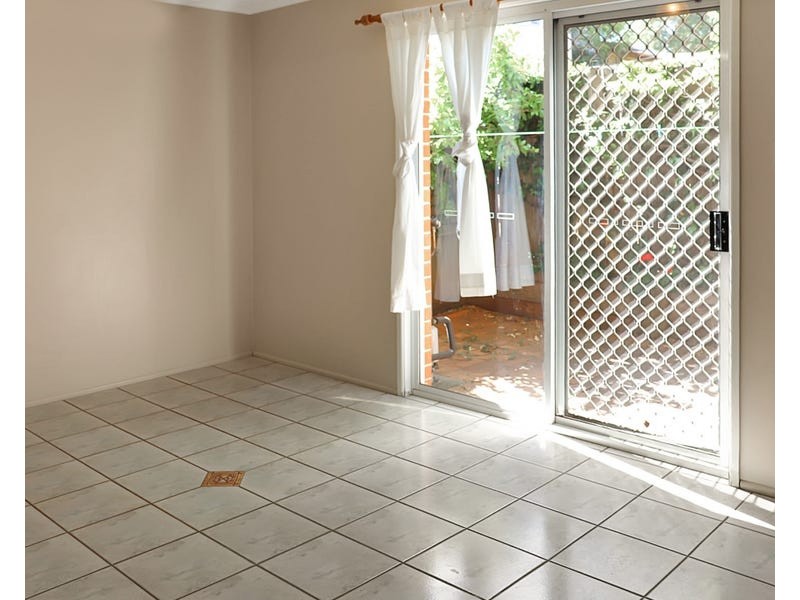 Unit 3/8 Lindsay Street, East Toowoomba QLD 4350