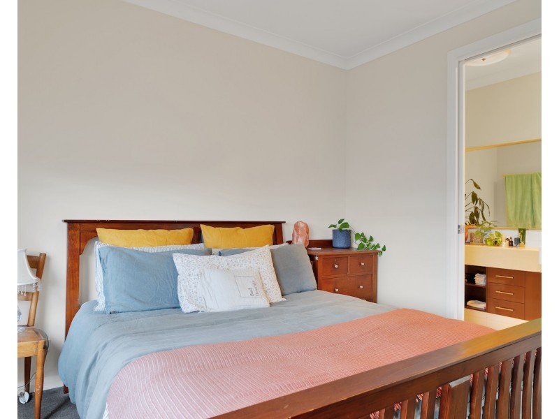 Unit 2/233 Geddes Street, East Toowoomba QLD 4350