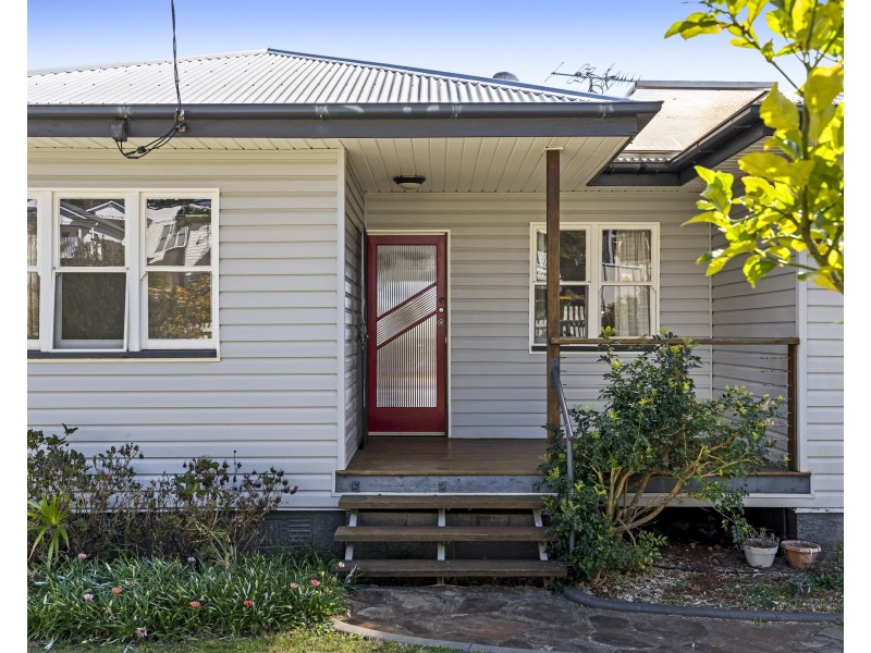 5 Suffolk Street, East Toowoomba QLD 4350