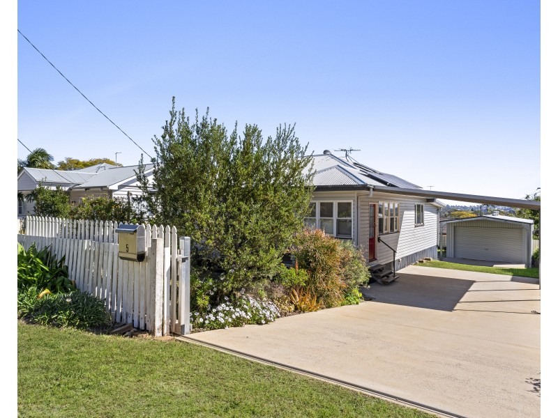 5 Suffolk Street, East Toowoomba QLD 4350