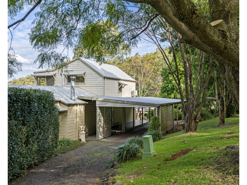 112/3143 Esk Hampton Road, Ravensbourne QLD 4352