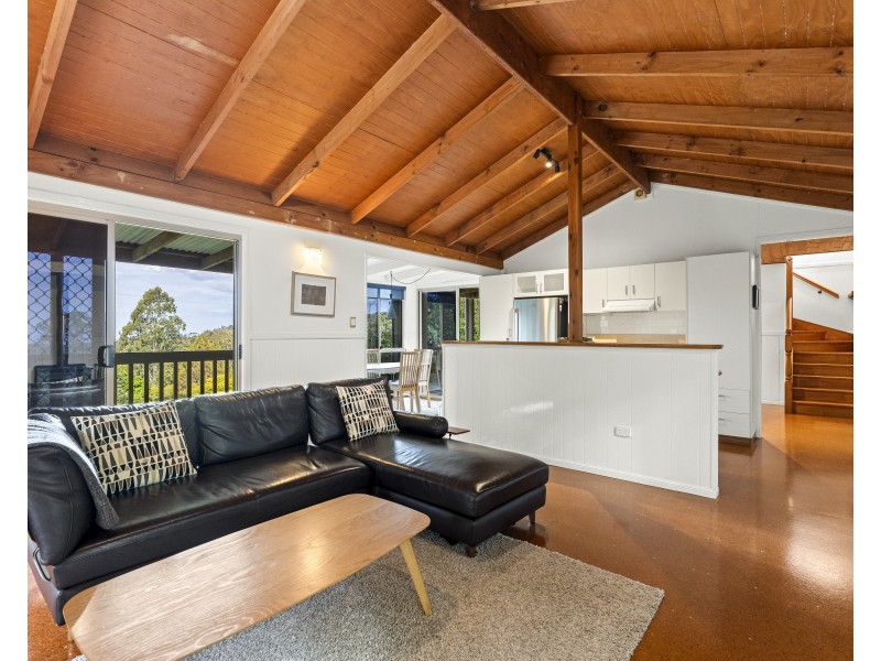 112/3143 Esk Hampton Road, Ravensbourne QLD 4352
