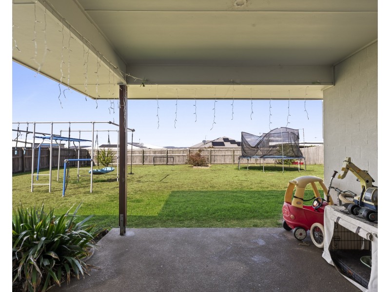 22 Tarcoola Street, Wyreema QLD 4352
