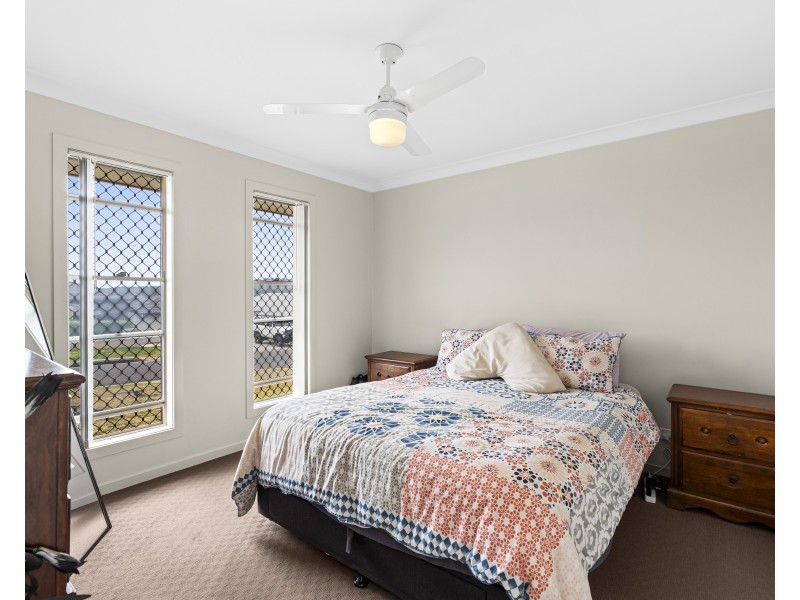 11 Sophia Crescent, Cotswold Hills QLD 4350