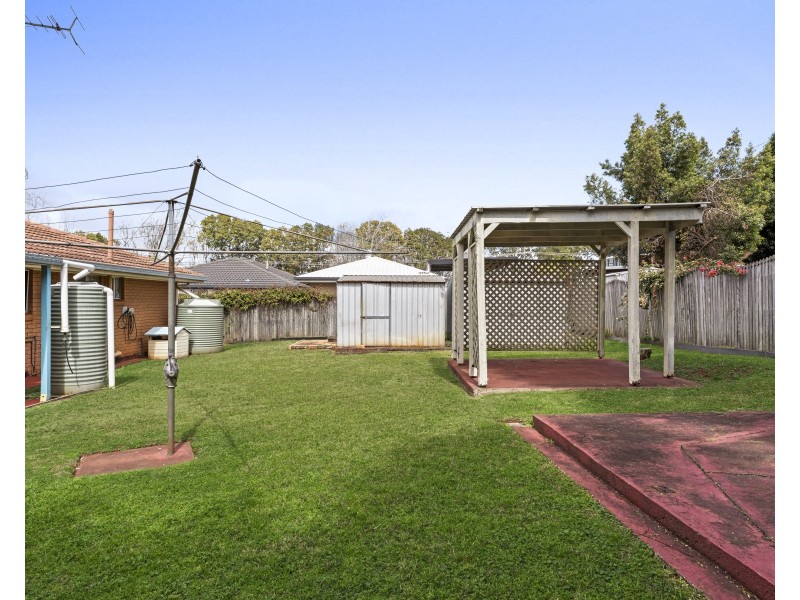19 Magnolia Street, Centenary Heights QLD 4350
