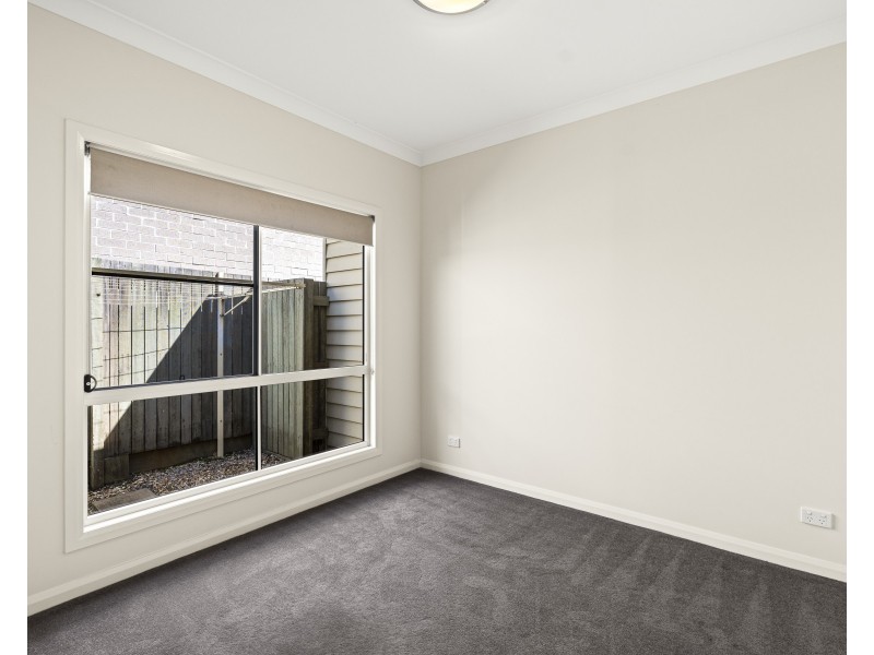 Unit 2/233 Geddes Street, South Toowoomba QLD 4350