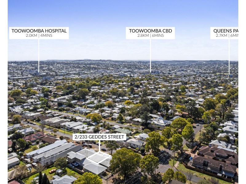 Unit 2/233 Geddes Street, South Toowoomba QLD 4350