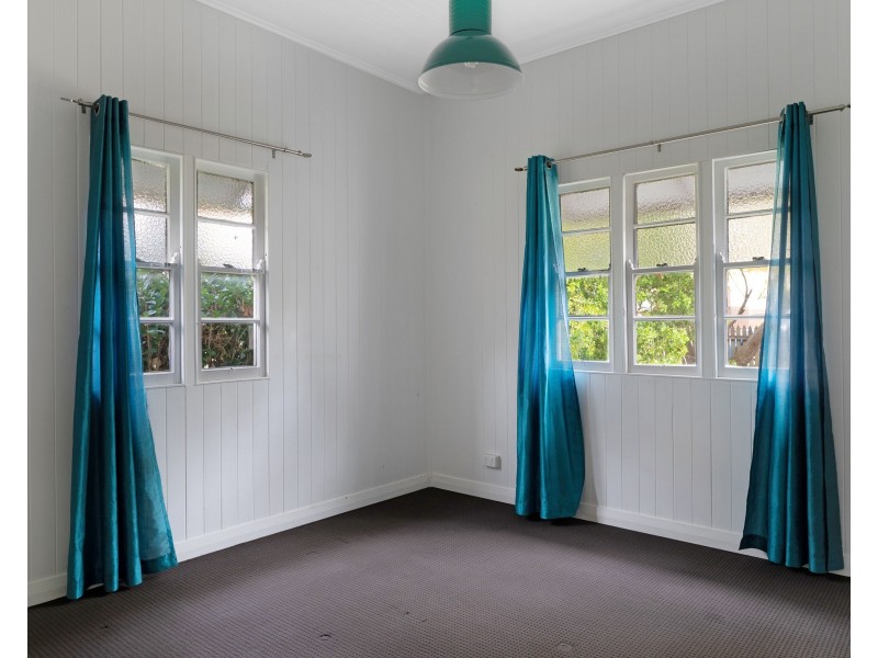 7 Park Street, Wilsonton QLD 4350