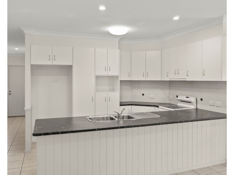 Unit 1/6 Victory Street, Newtown QLD 4350