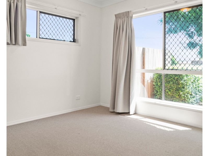 Unit 1/6 Victory Street, Newtown QLD 4350