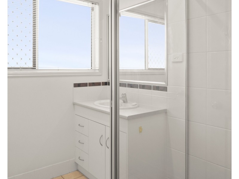 Unit 1/6 Victory Street, Newtown QLD 4350