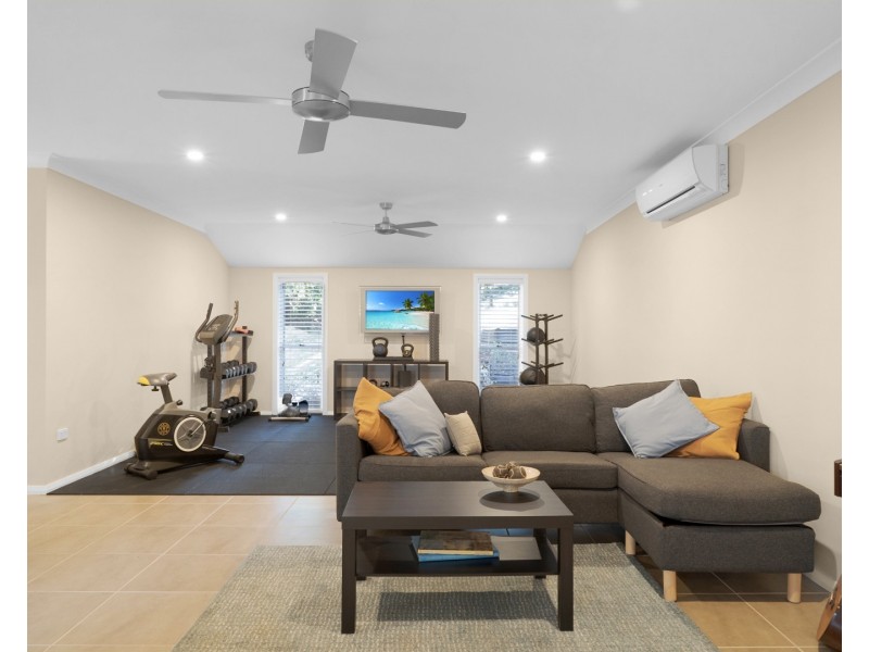 20 Inadale Court, Middle Ridge QLD 4350