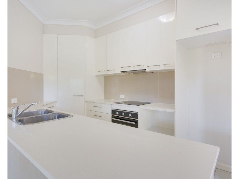 Unit 5/38 Victory Street, Newtown QLD 4350