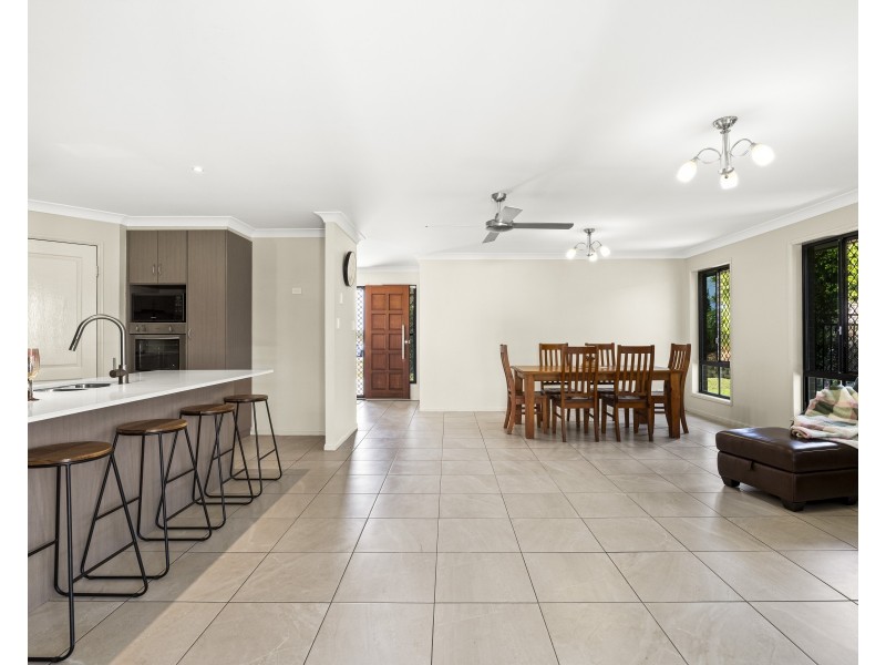 34 Shoesmith Road, Westbrook QLD 4350