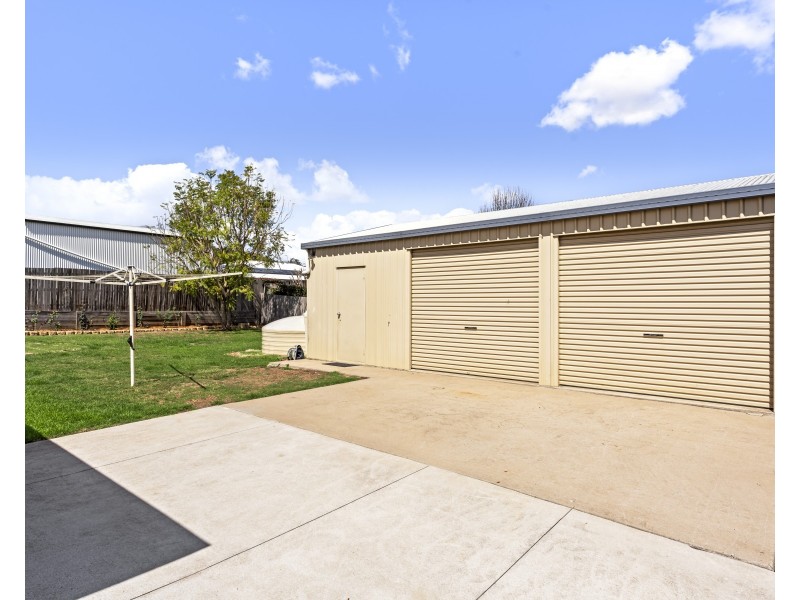 34 Shoesmith Road, Westbrook QLD 4350