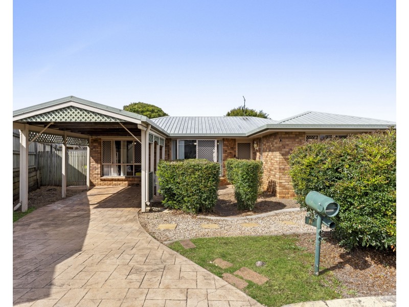 2 Satinwood Court, Glenvale QLD 4350