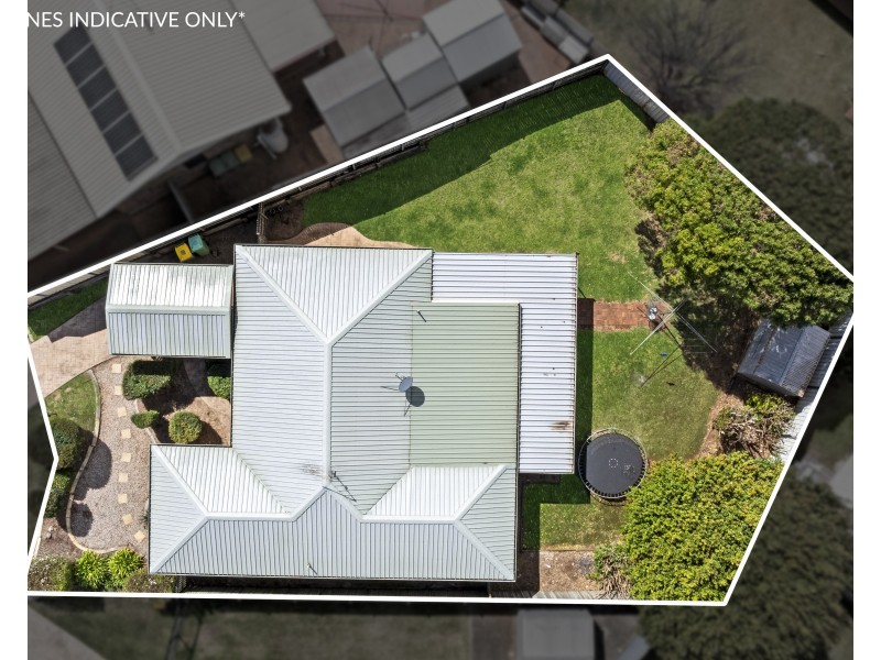 2 Satinwood Court, Glenvale QLD 4350