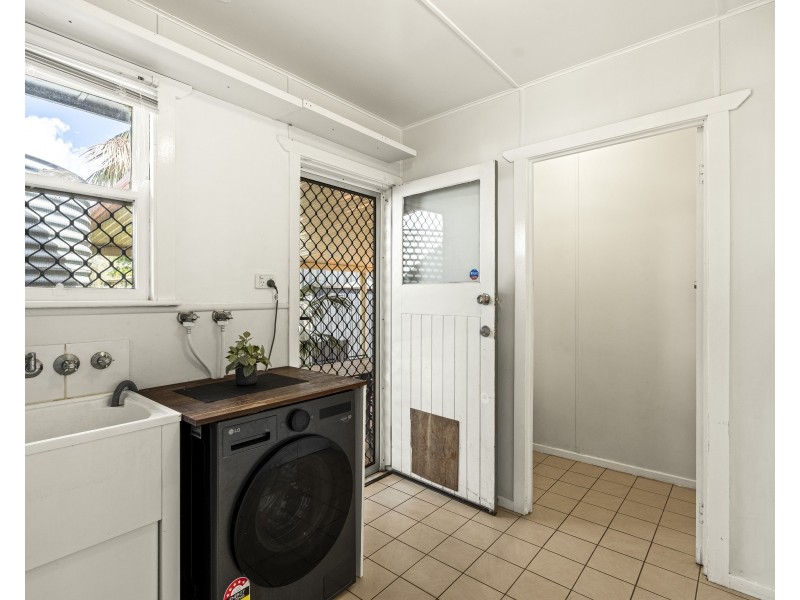68 Buckland Street, Harristown QLD 4350