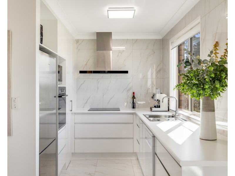 Unit 3/19 Noll Street, Kearneys Spring QLD 4350