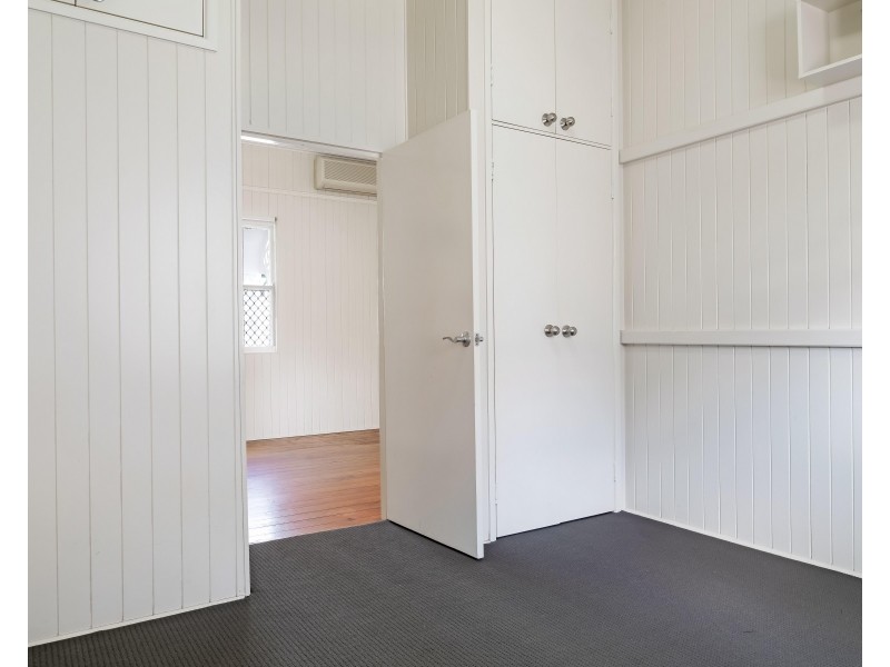 5 Moffatt Street, North Toowoomba QLD 4350