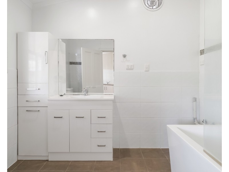 5 Moffatt Street, North Toowoomba QLD 4350