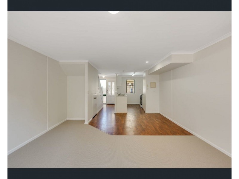 16/77 Lindsay Street, East Toowoomba QLD 4350