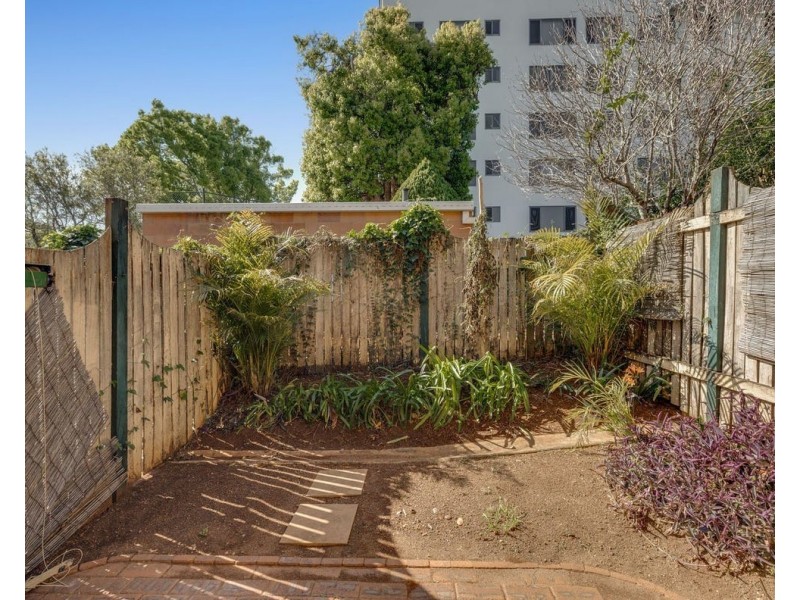 16/77 Lindsay Street, East Toowoomba QLD 4350