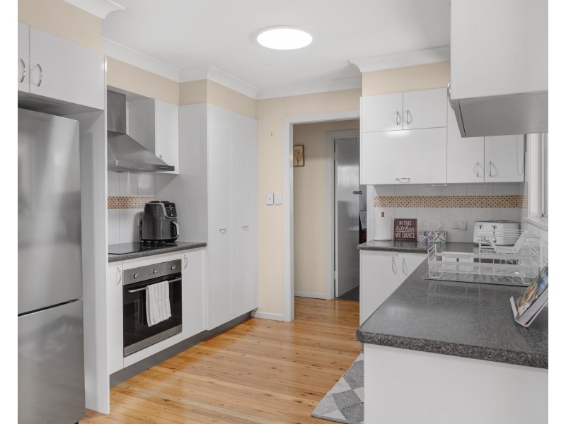37 Plant Street, Rangeville QLD 4350