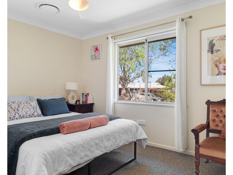 37 Plant Street, Rangeville QLD 4350