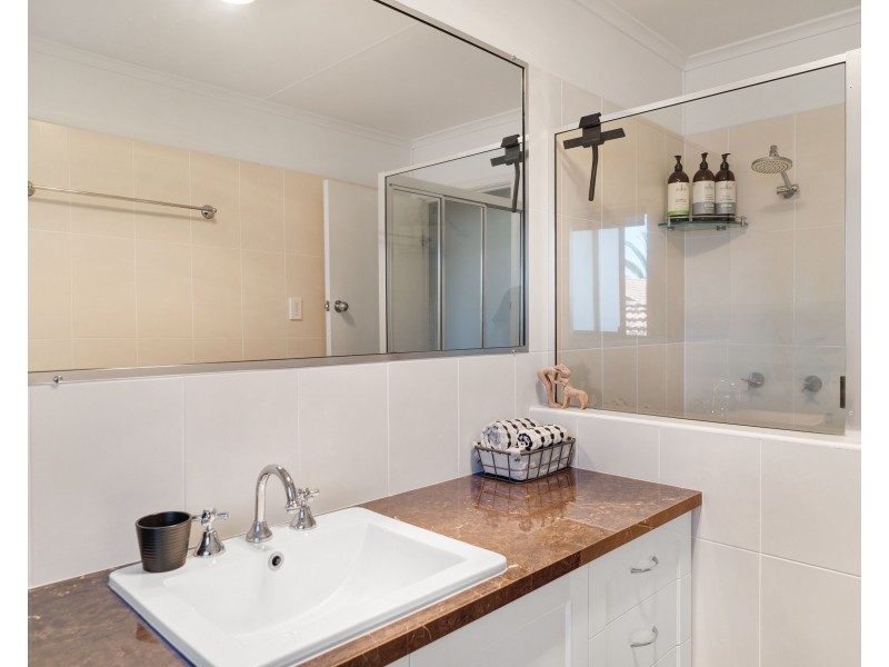 37 Plant Street, Rangeville QLD 4350