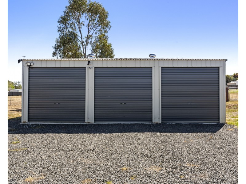 161 Mocatta Street, Goombungee QLD 4354