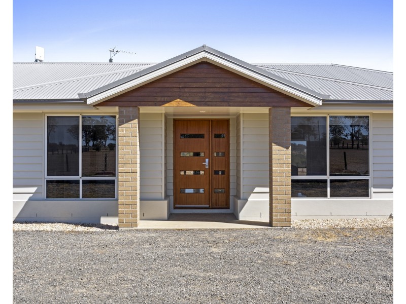 161 Mocatta Street, Goombungee QLD 4354