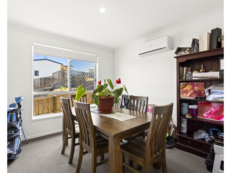 23 Wandsworth Street, Cranley QLD 4350