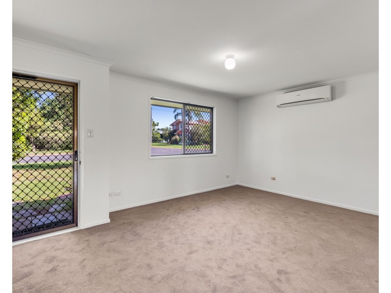 25 Rachel Street, Darling Heights QLD 4350