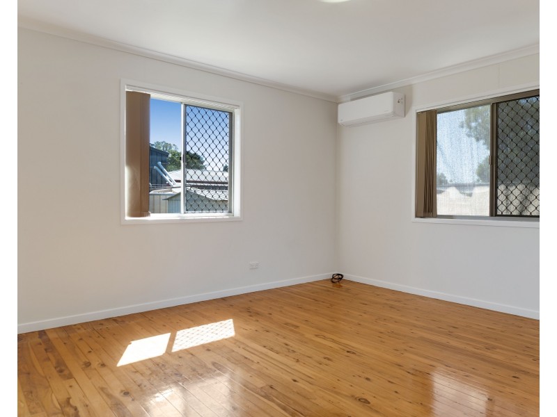 13 Leawarra Street, Wilsonton QLD 4350