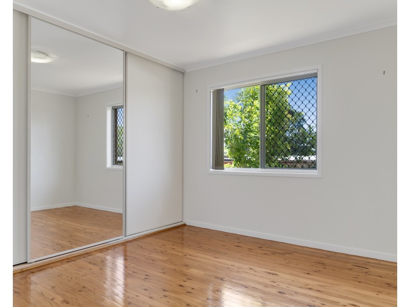 13 Leawarra Street, Wilsonton QLD 4350